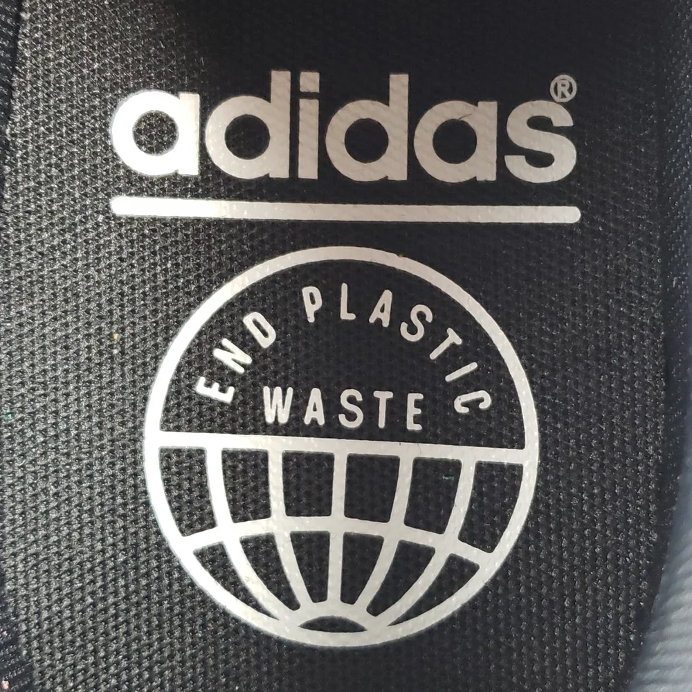 adidas Men's Advantage Tennis/Casual Sneakers Black
